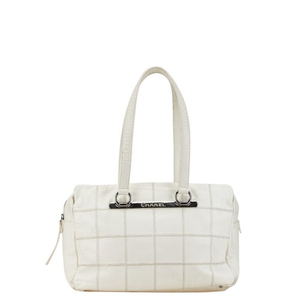 CHANEL White Leather Boston Bag - Picture 1 of 10